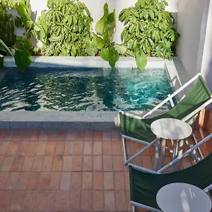 4* Hotel Antipoda Boutique