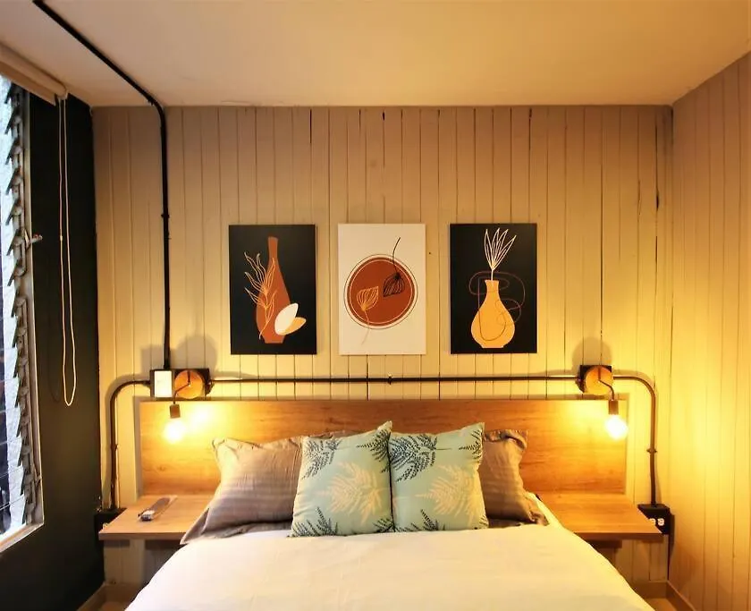 Apartamento Que Permite Mascota En Medellin One105 By Roots Rentals 0*,  Colombia